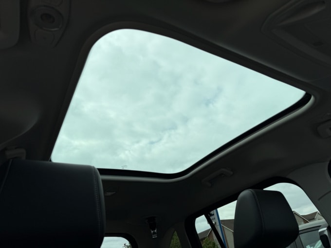 2025 Ford Grand C-max