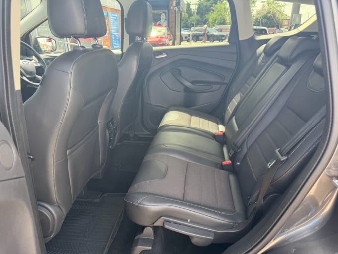 2025 Ford Kuga