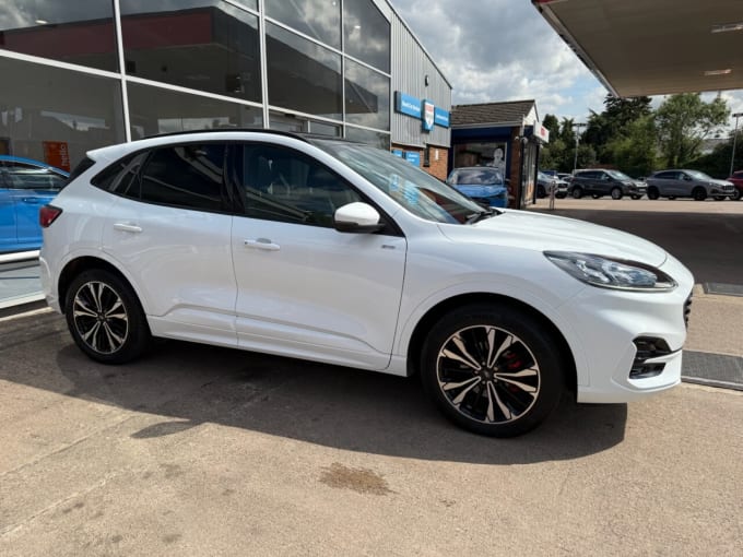 2025 Ford Kuga