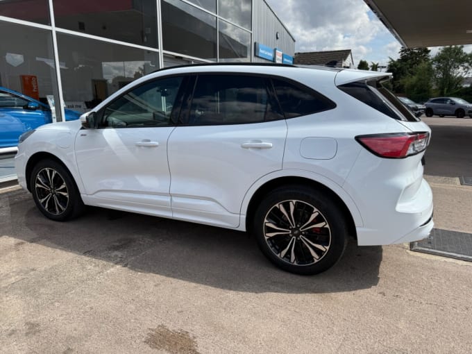 2025 Ford Kuga