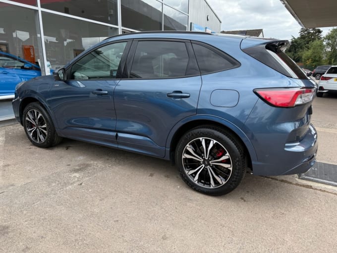 2025 Ford Kuga