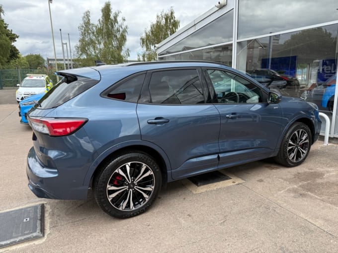 2025 Ford Kuga