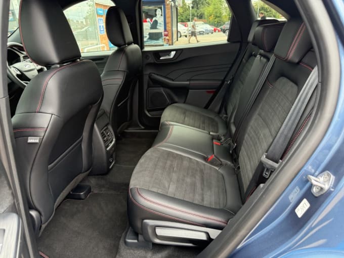 2025 Ford Kuga