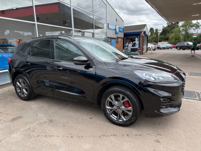 2025 Ford Kuga