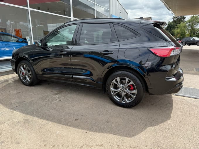 2025 Ford Kuga