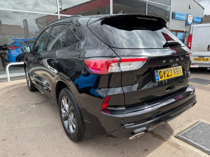 2025 Ford Kuga