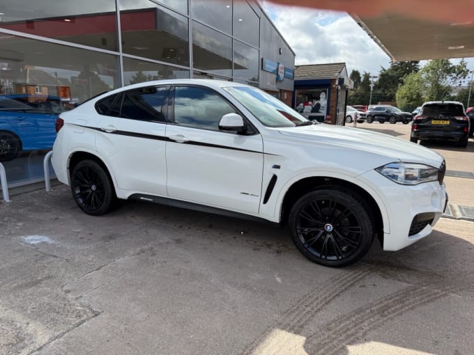 2025 BMW X6