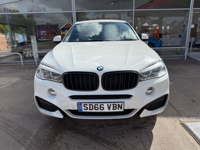 2025 BMW X6