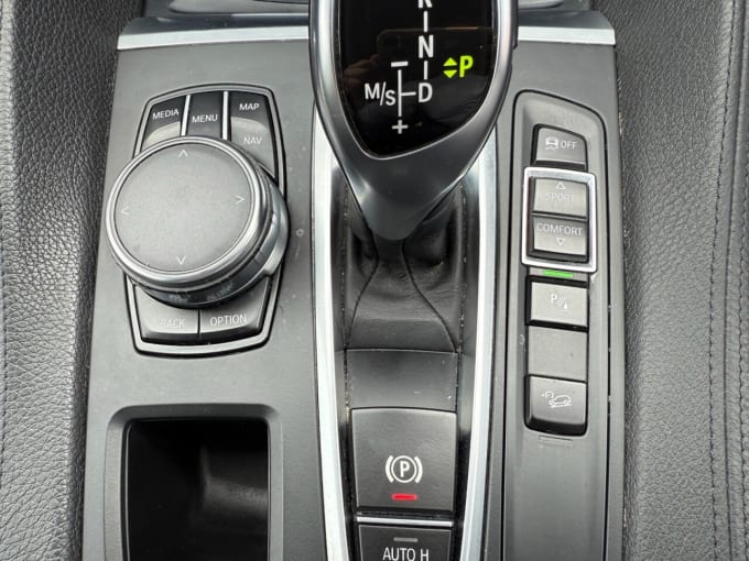 2025 BMW X6