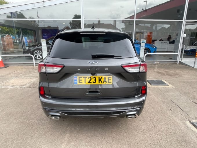 2025 Ford Kuga