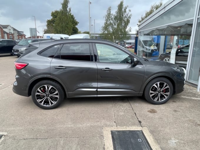 2025 Ford Kuga