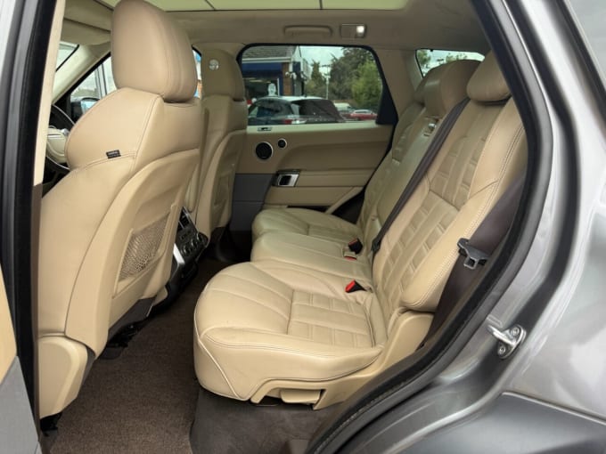 2025 Land Rover Range Rover Sport