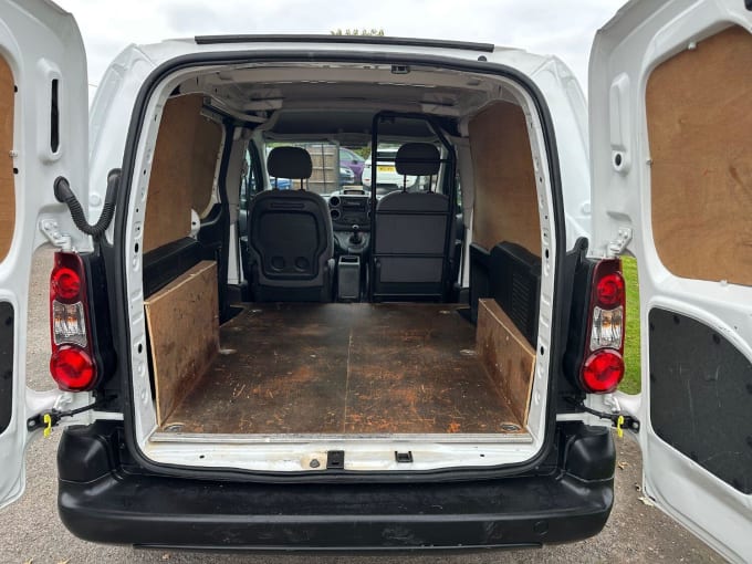 2016 Peugeot Partner