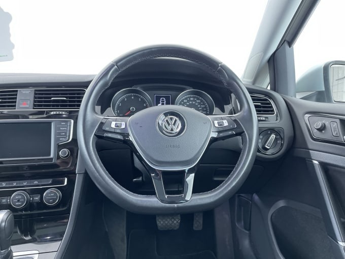 2016 Volkswagen Golf