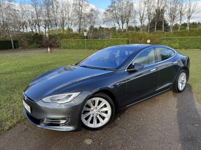 2025 Tesla Model S