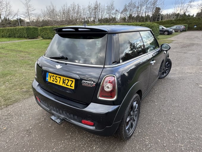 2025 Mini Hatch