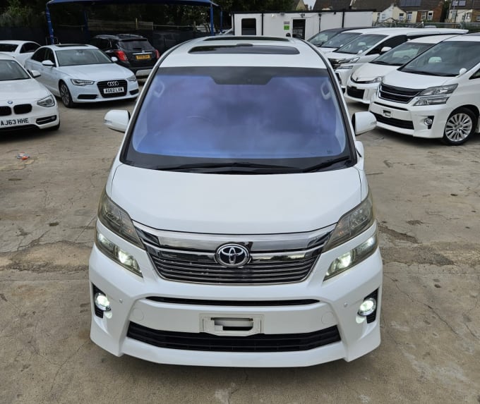 2025 Toyota Vellfire