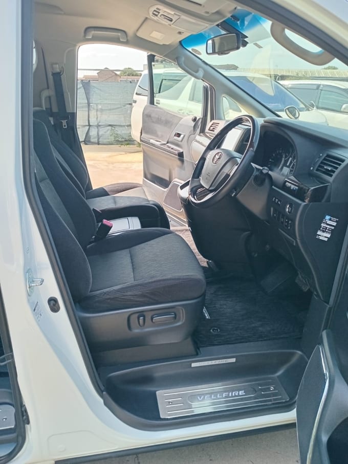 2025 Toyota Vellfire