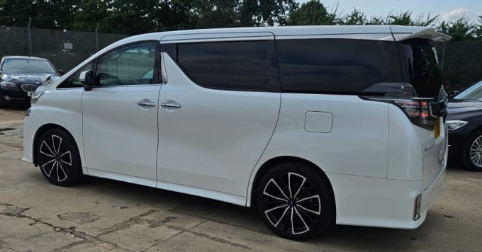 2025 Toyota Vellfire