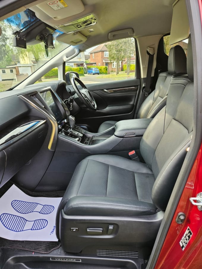 2025 Toyota Vellfire