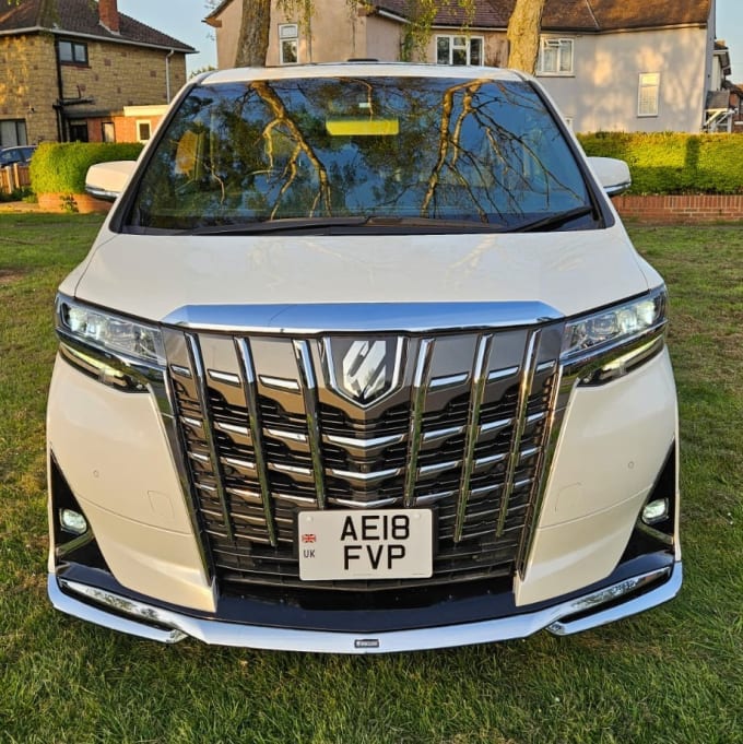 2025 Toyota Alphard
