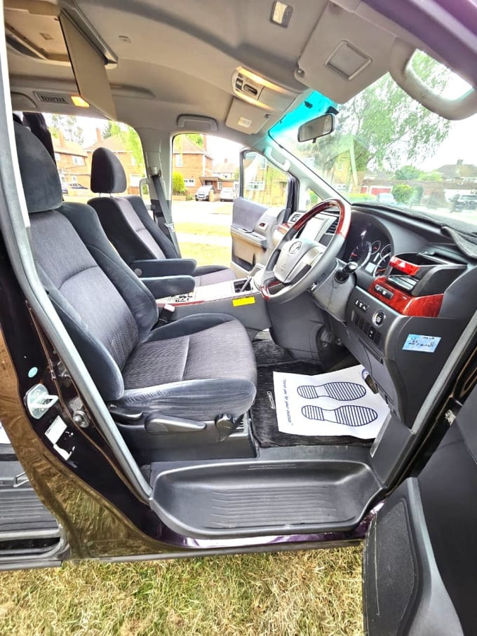 2025 Toyota Vellfire