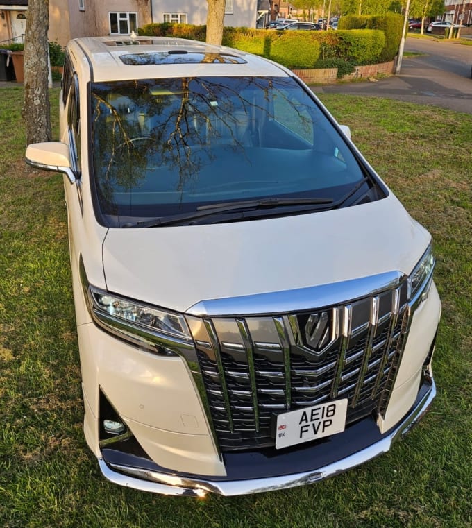 2025 Toyota Alphard
