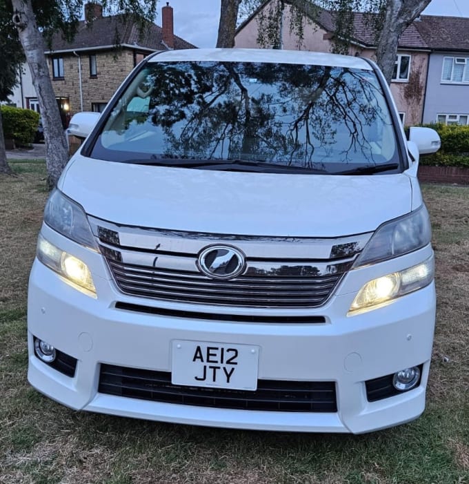 2025 Toyota Vellfire
