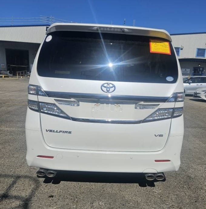 2025 Toyota Vellfire