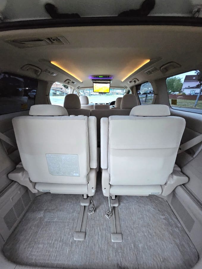 2025 Toyota Vellfire