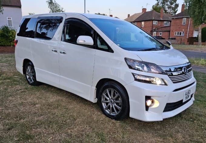 2025 Toyota Vellfire