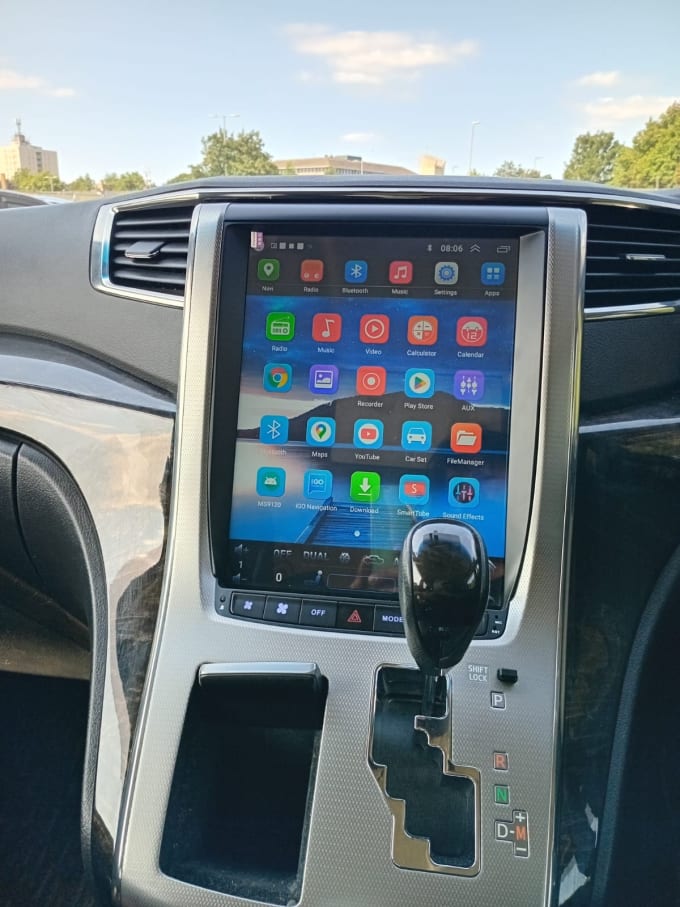 2025 Toyota Vellfire