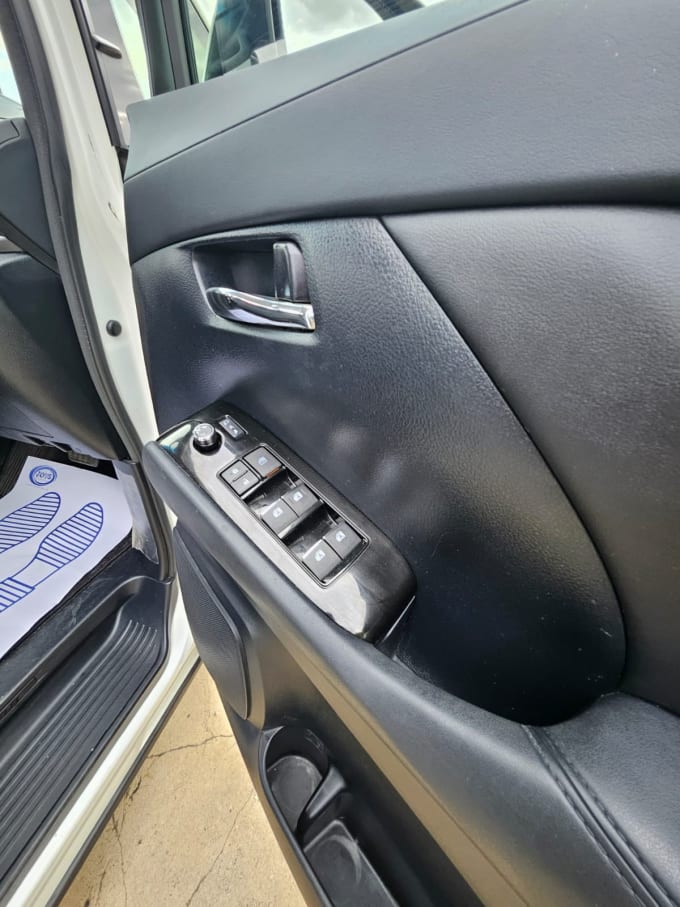2025 Toyota Vellfire