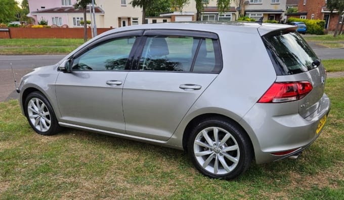 2025 Volkswagen Golf