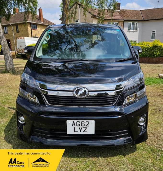 2025 Toyota Vellfire