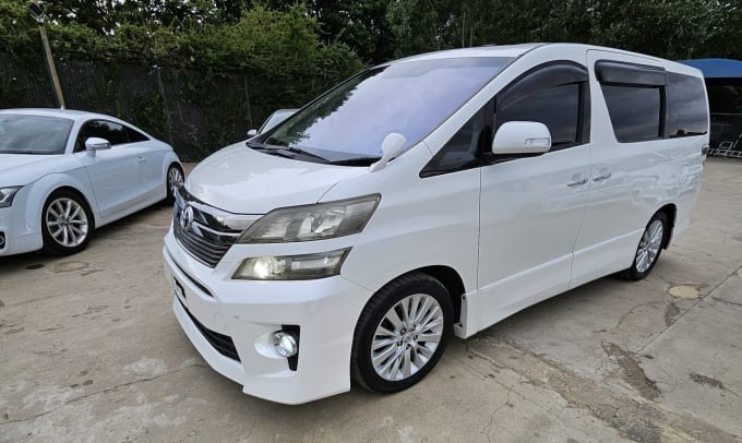2025 Toyota Vellfire
