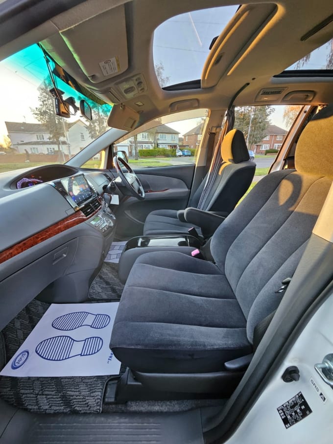 2025 Toyota Estima