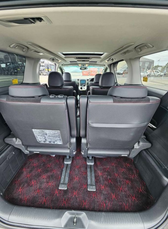 2025 Toyota Vellfire