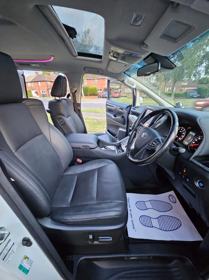 2025 Toyota Vellfire