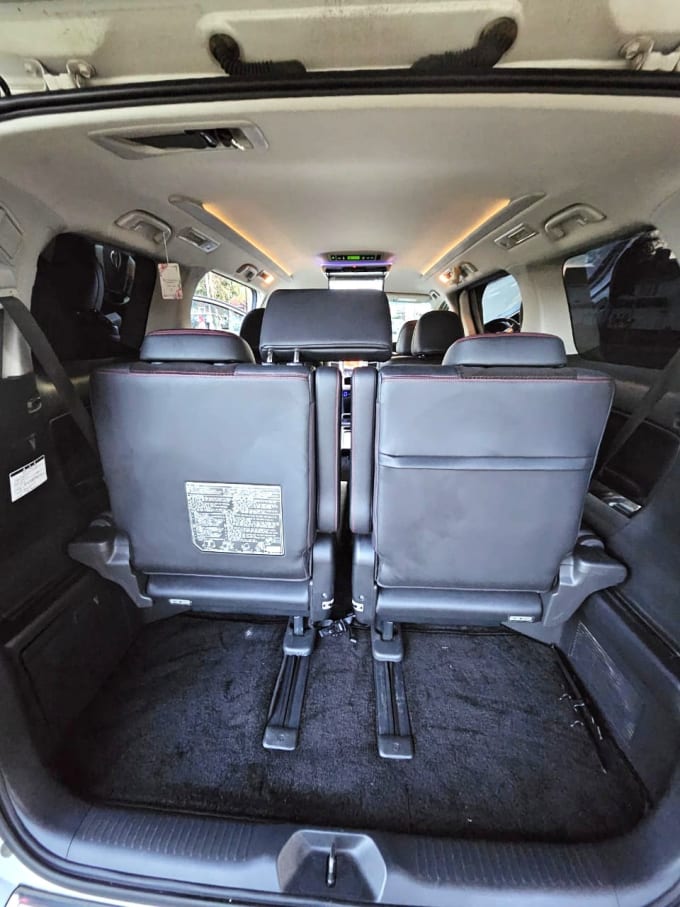 2025 Toyota Vellfire