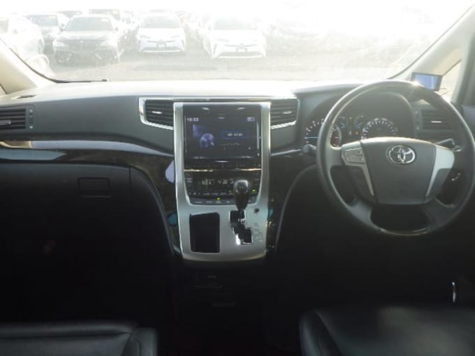 2025 Toyota Vellfire
