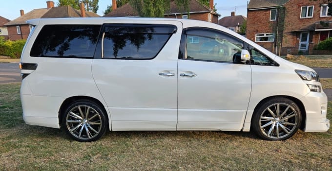 2025 Toyota Vellfire