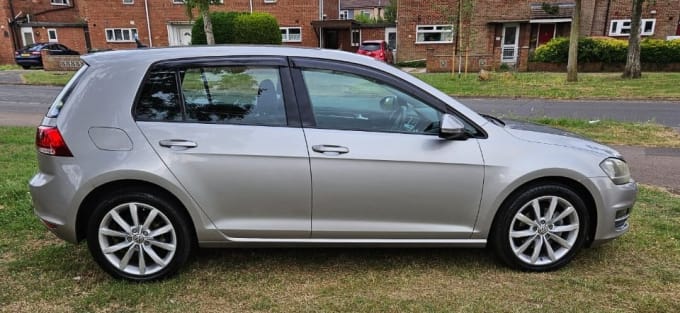 2025 Volkswagen Golf
