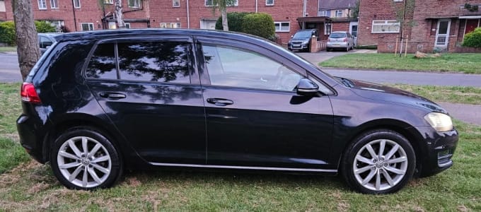 2025 Volkswagen Golf
