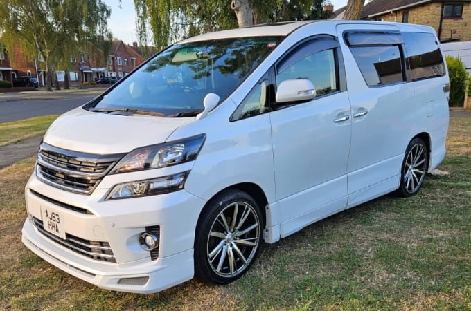 2025 Toyota Vellfire