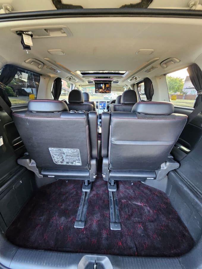 2025 Toyota Vellfire