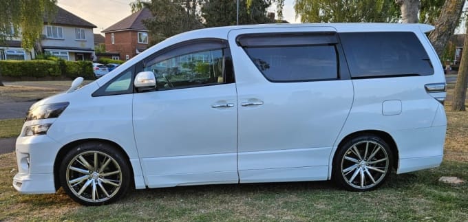2025 Toyota Vellfire