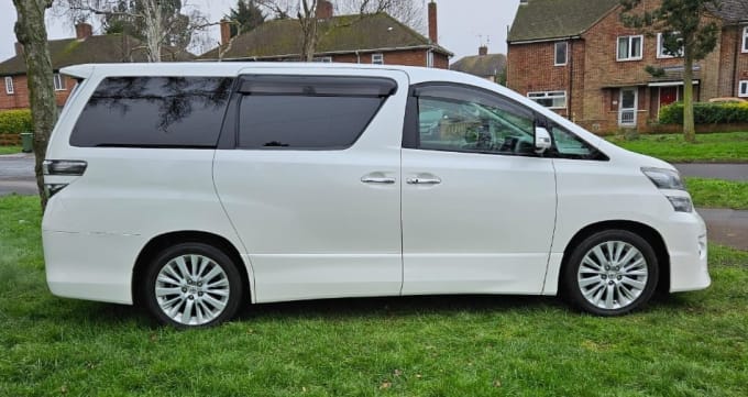 2025 Toyota Vellfire