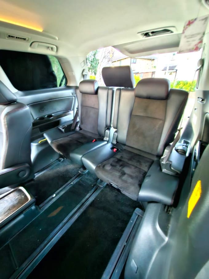 2025 Toyota Vellfire