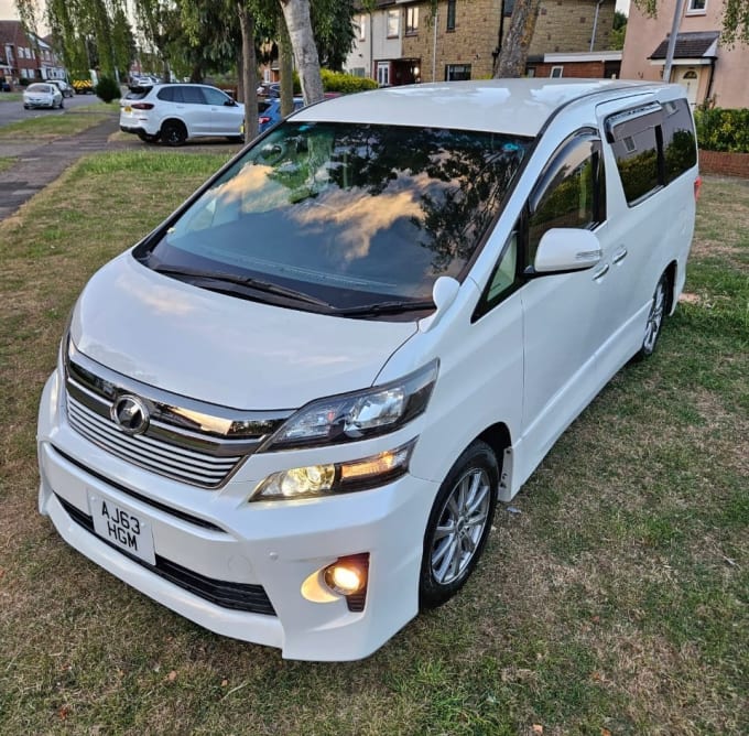 2025 Toyota Vellfire
